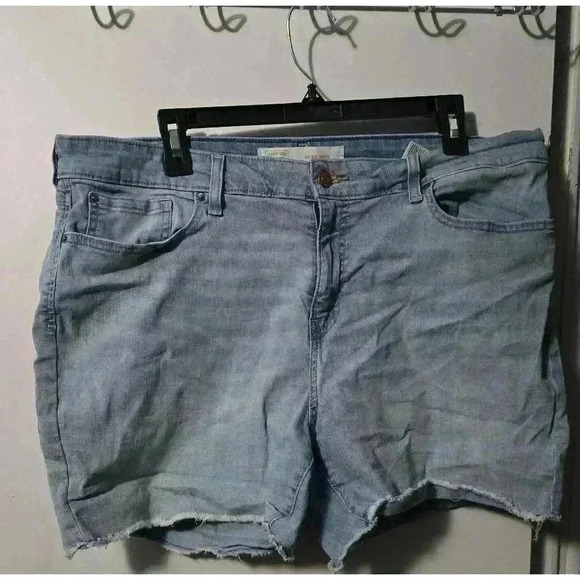 Women's Levi's Denim Shorts, Size‎ 18, Blue - Picture 1 of 5